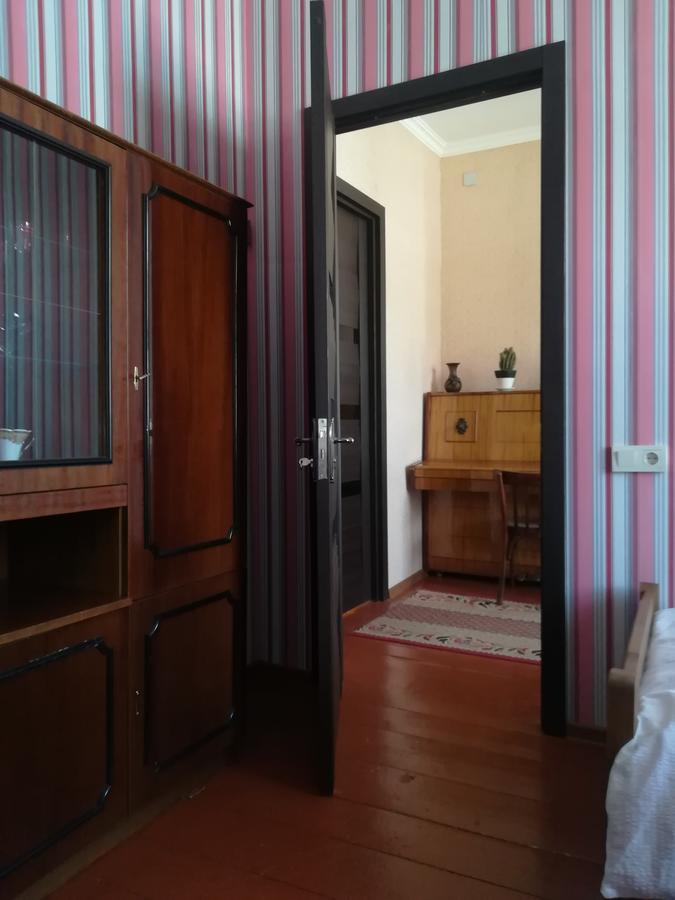 Nikoloz Guesthouse Kazbegi Exterior foto